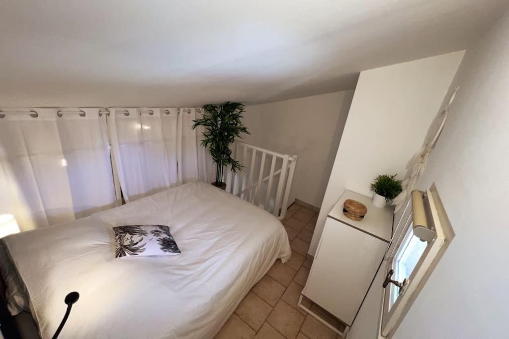 Апартаменти La Tour Des Teinturiers - Ac Clim - Wifi - Balcon Авіньйон Екстер'єр фото