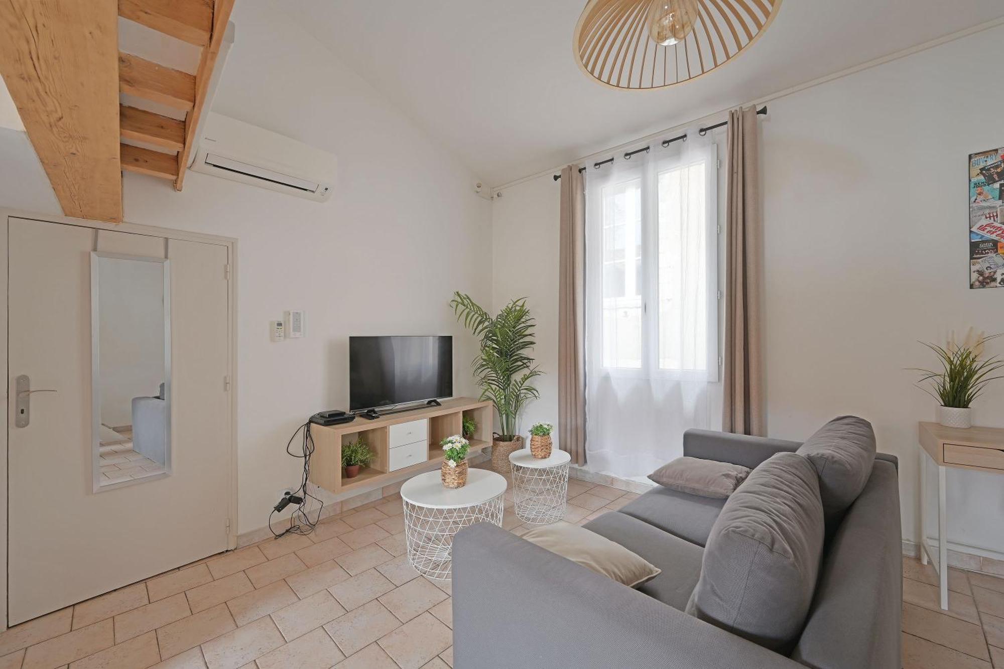 Апартаменти La Tour Des Teinturiers - Ac Clim - Wifi - Balcon Авіньйон Екстер'єр фото